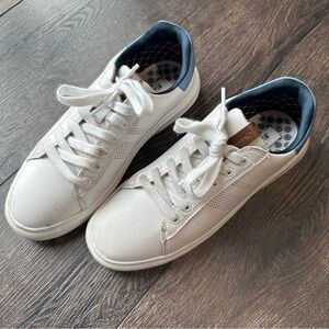 Ben Sherman Mens 7 Hardie Trainer white sneakers